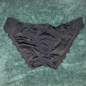 Rouched black Victoria’s Secret bathing suit